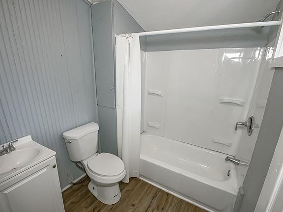 4th image of 2122 Rev John Raphael Jr Way