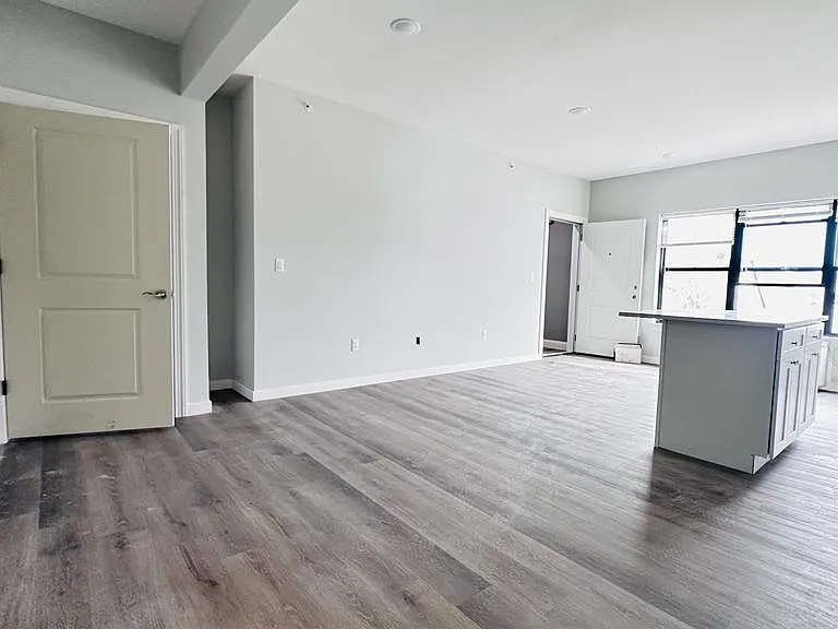 236 Harrison St #3 — Photo 5