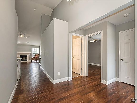4th image of 4335 Northpoint Cir