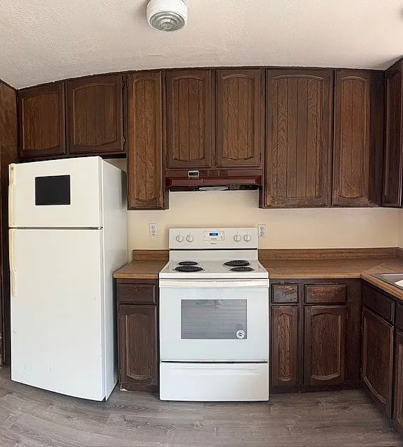 2 bed, $1,700 — Photo 4
