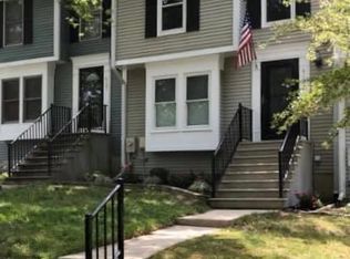 6123 Cedar Wood Dr, Columbia, MD 21044