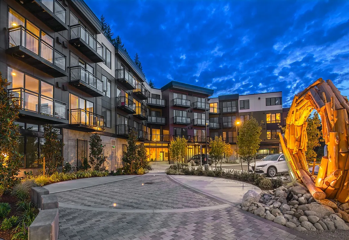 Building Photo - The Village at Westgate