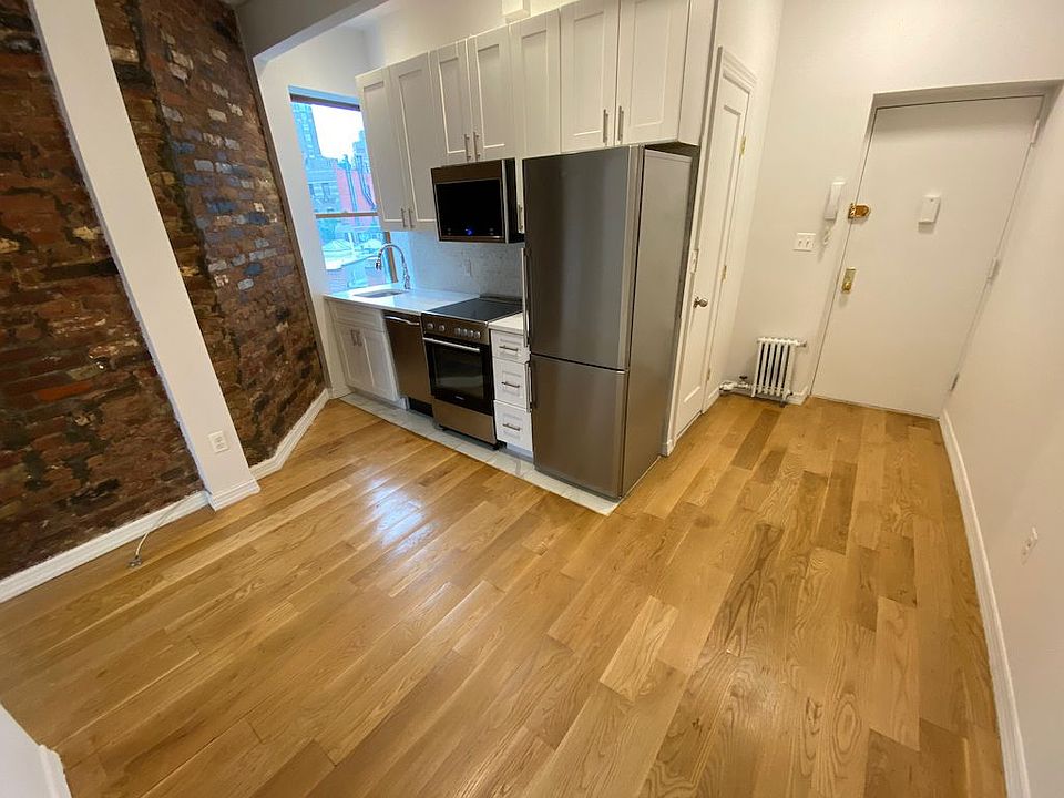 1st image of 171 W 4th St APT 12