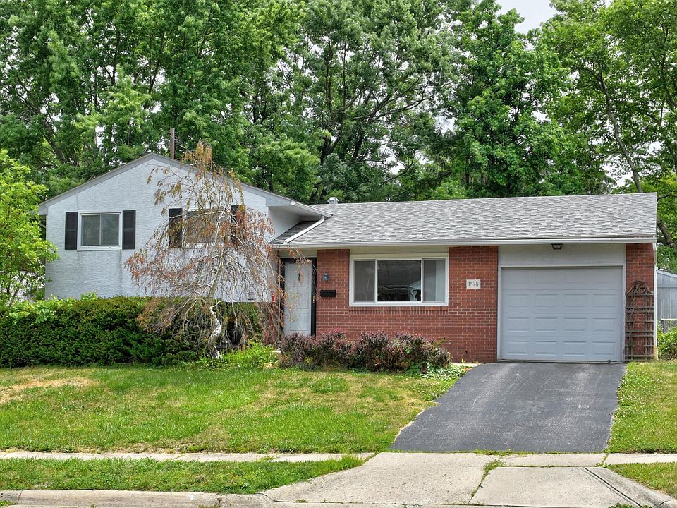 1st image of 1528 Valley Dr