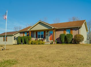 1045 Richland Ct, Ashland City, TN 37015