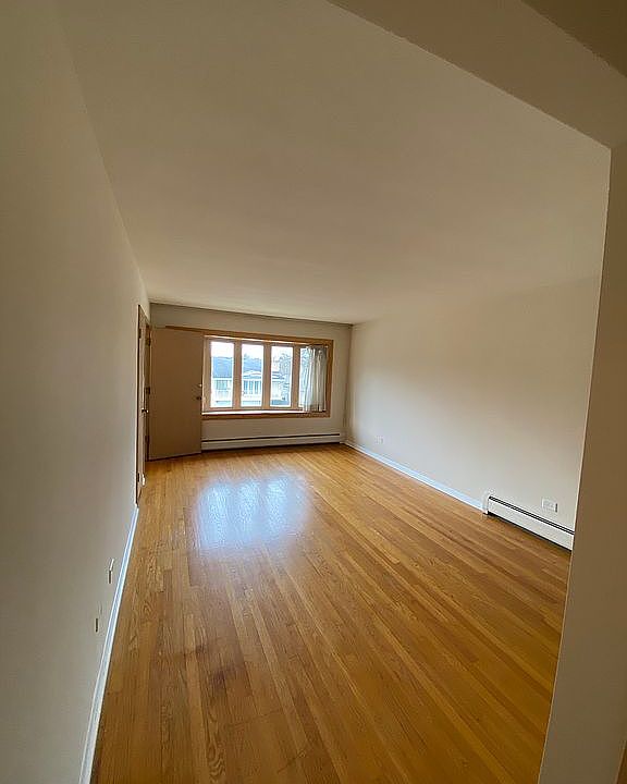 1st image of 3031 Kensington Ave #C