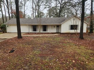 319 Swallow Dr, Brandon, MS 39047