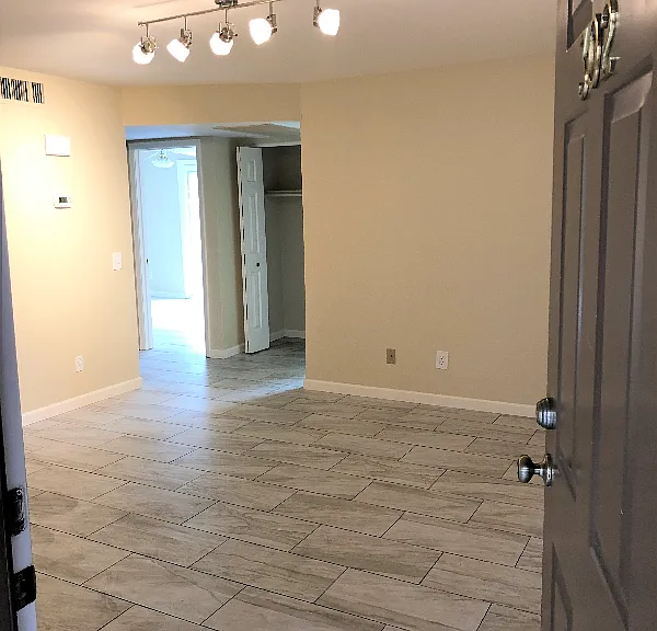 17 E Ruth Ave #302 — Photo 15