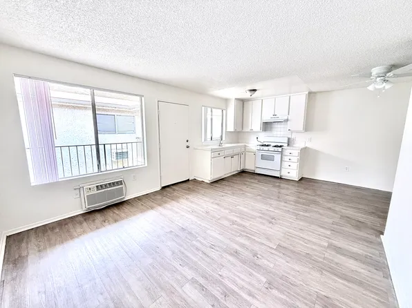 6714 Troost Ave APT L, North Hollywood, CA 91606