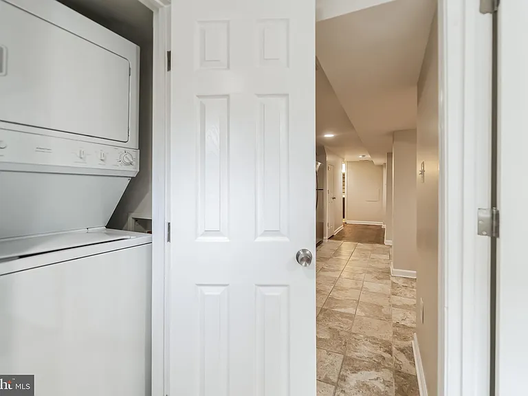 2411 N Capitol St NE #B — Photo 11