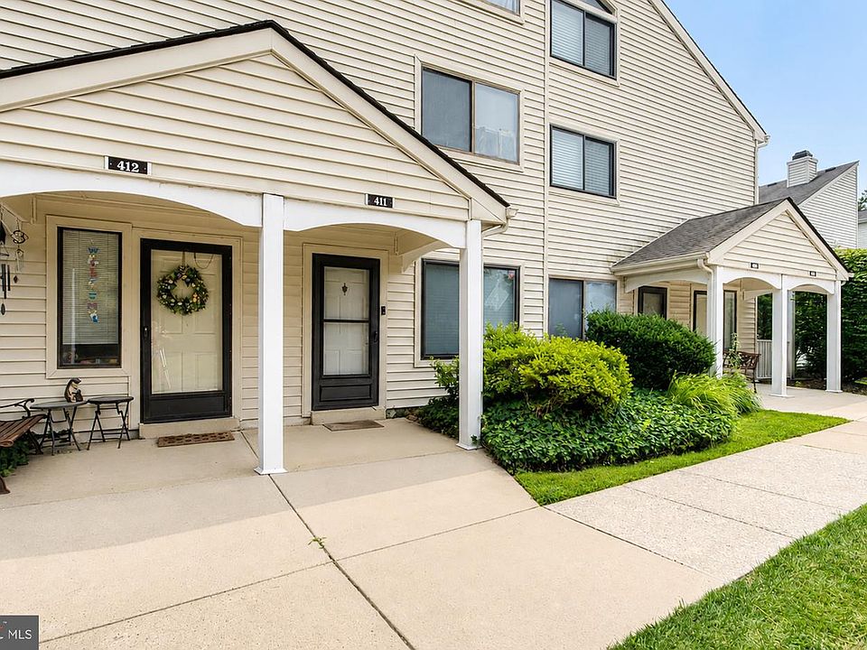 1st image of 411 Gregorys Way
