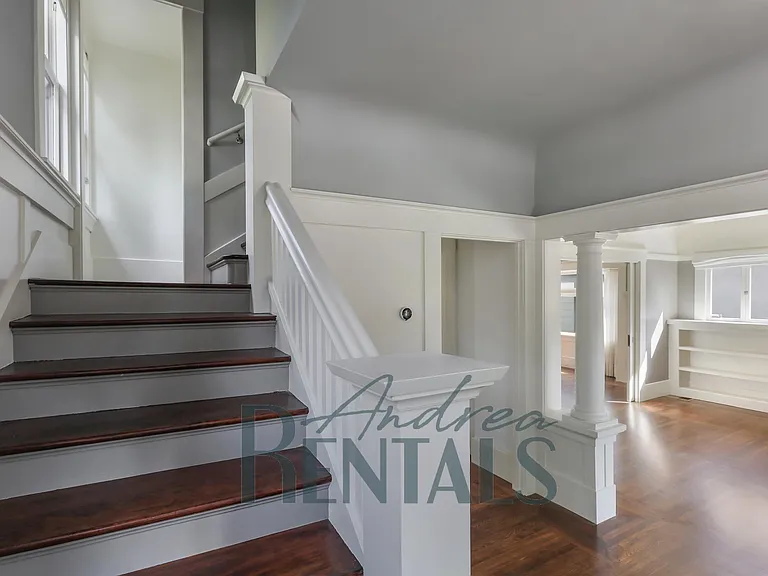 485 Boulevard Way — Photo 19