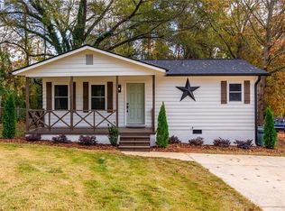 572 Mission Rd, Winston Salem, NC 27103