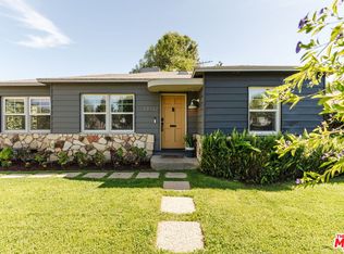 13932 Hamlin St, Van Nuys, CA 91401