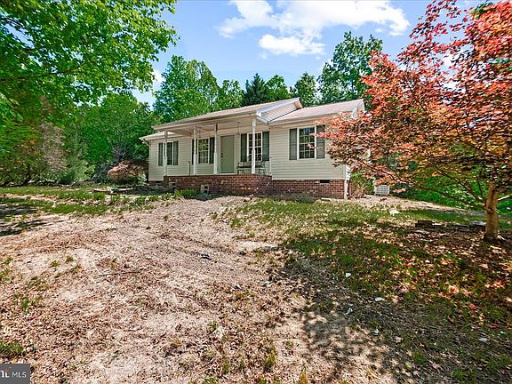 4th image of 11024 Ladysmith Rd