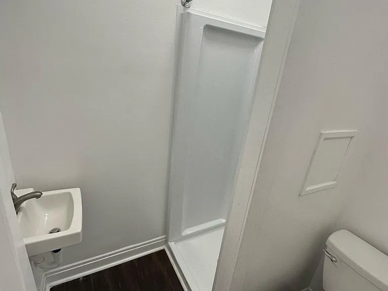 2311 Christian St #1R — Photo 8
