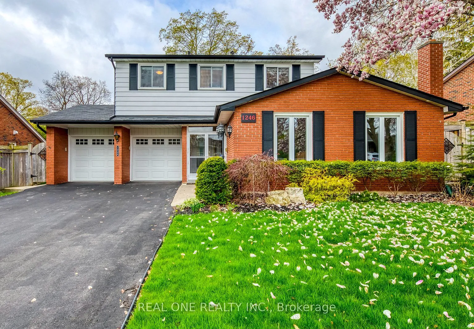 3 bed, $4,300 — Photo 4