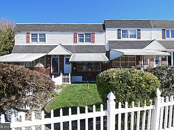 2nd image of 3512 Churchill Ln