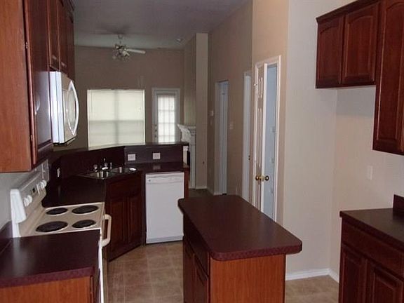 4th image of 5304 Brookside Dr