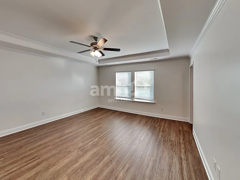 4901 Wilcrest Ct — Photo 13