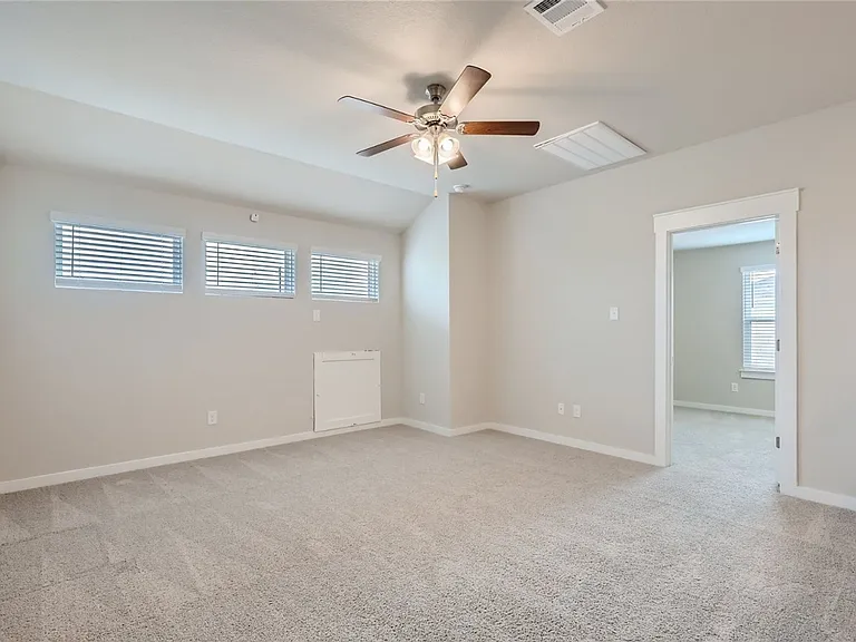 2233 Rocoso Trl — Photo 23