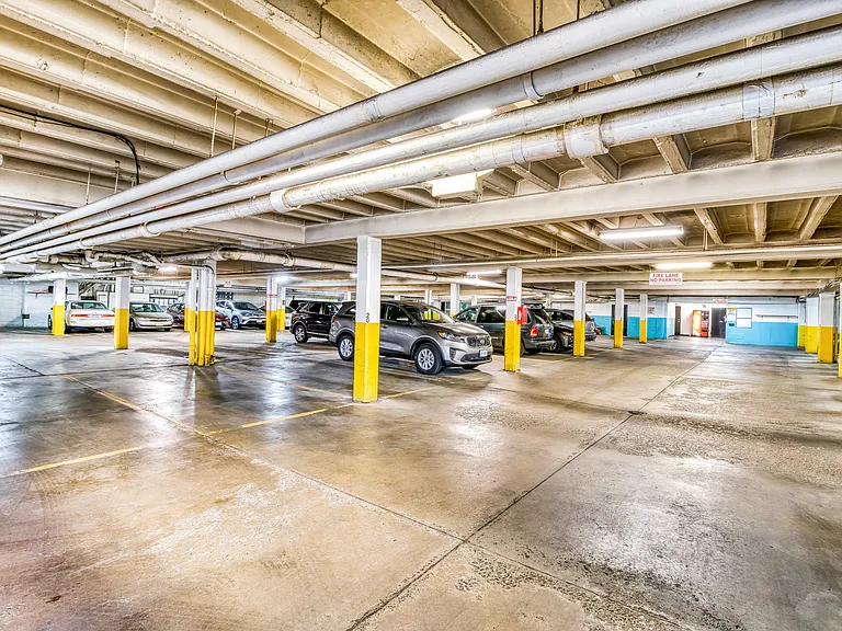 Shaker Park East Garage