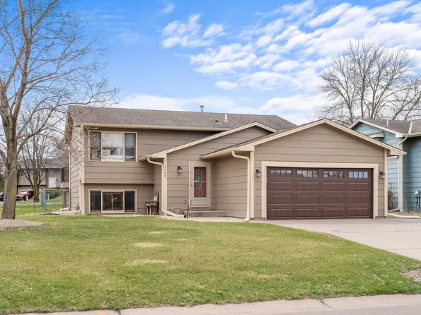 6709 110th Ave N, Champlin, MN 55316