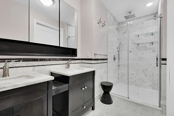 Sold by Douglas Elliman | media 10