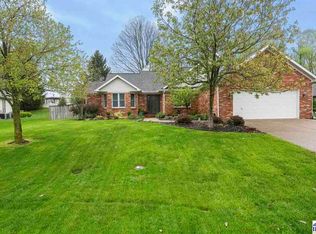 1332 Waters Edge Ct, Terre Haute, IN 47803