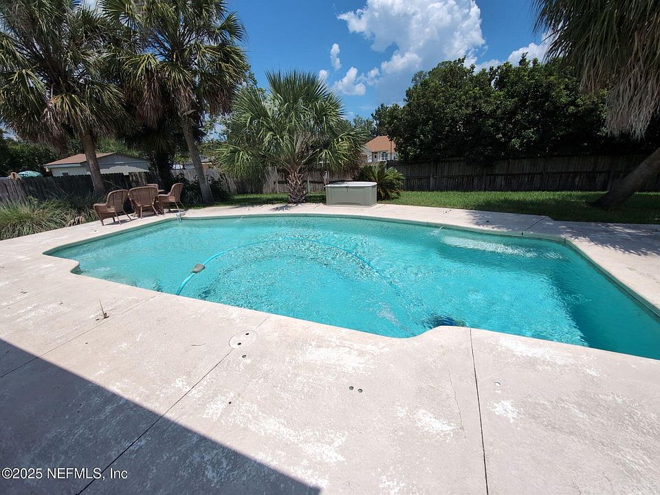 2nd image of 3417 CHIMNEY Drive