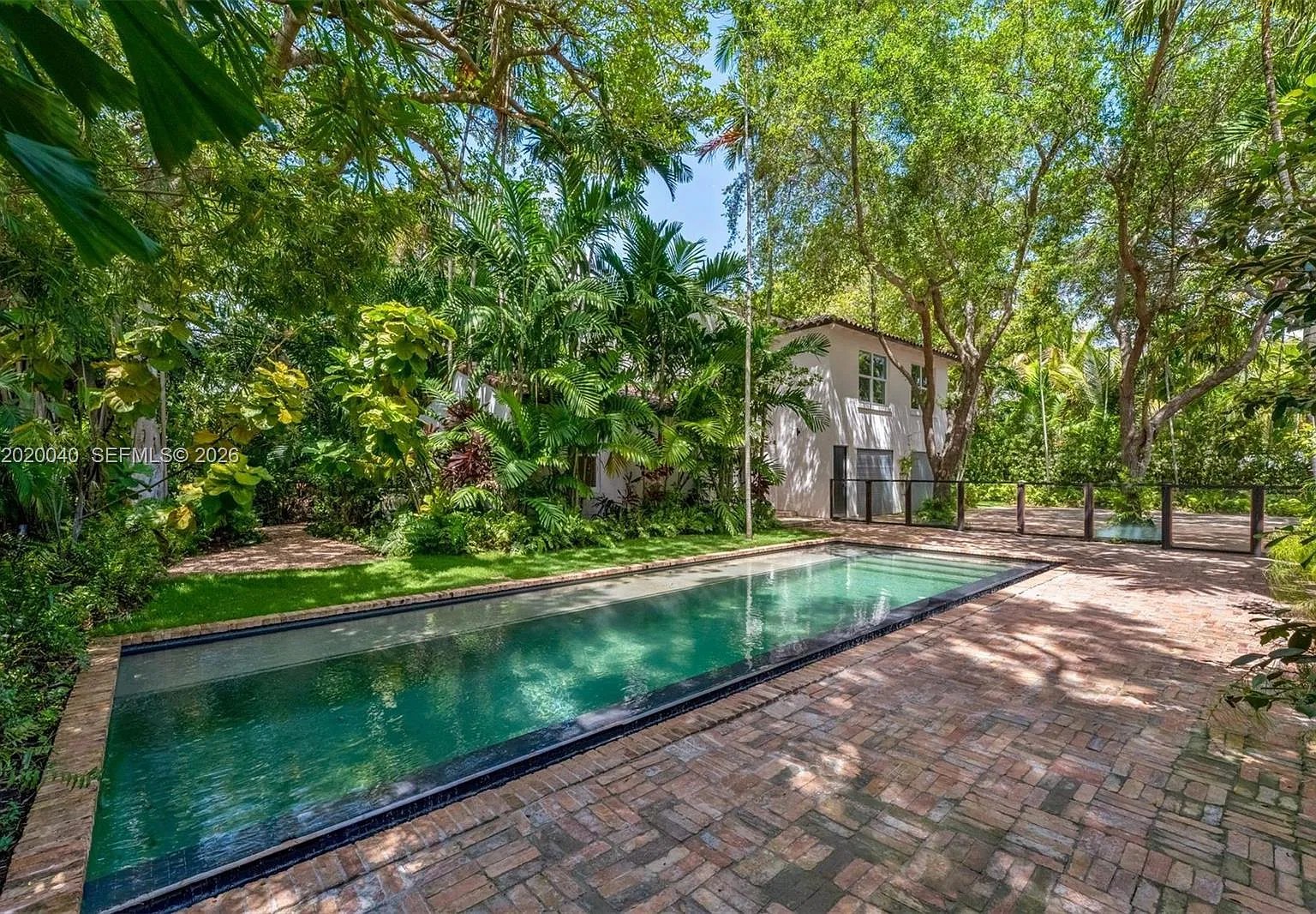 Alton Rd, Miami Beach — Photo 2