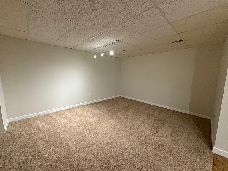 4005 Blakney Ln SE — Photo 26