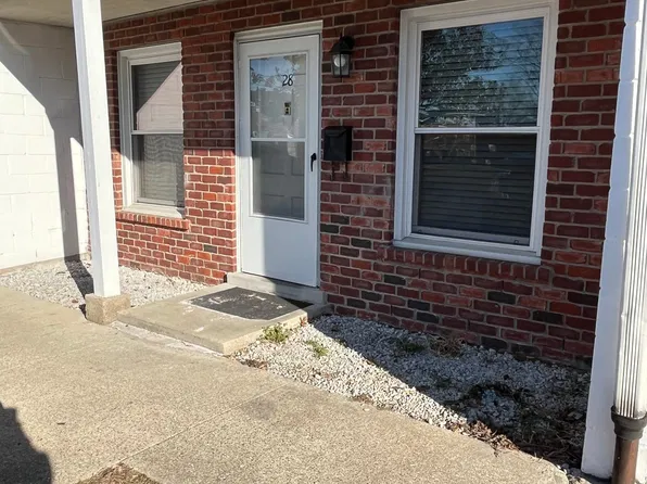 4501 S 6th St APT 28, Louisville, KY 40214