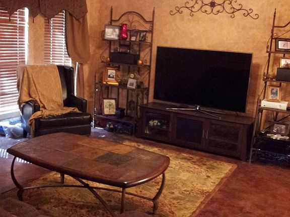 4th image of 16096 N Hernandez Ave