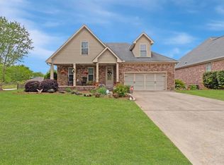 9137 Golfview Cir, Covington, GA 30014