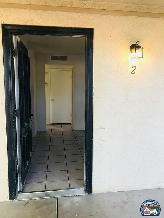 Studio, 650 sqft, $1,000 — Photo 2