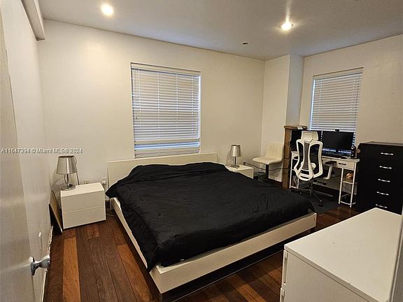 5th image of 622 15th St #4A