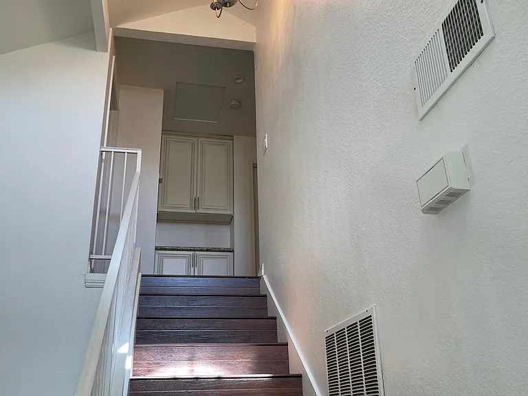 1215 Bayport Cir — Photo 10