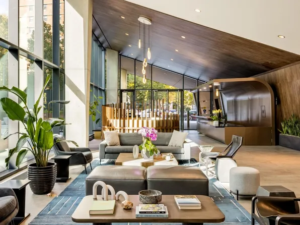 196 Willoughby Street image 12 of 19