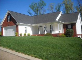 5523 Ginkgo Rd, Ooltewah, TN 37363