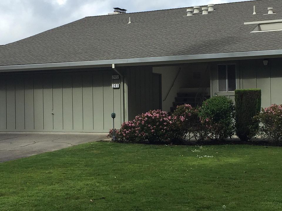 1st image of 245 Vallejo Ct