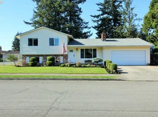 1047 SE 207th Ave, Gresham, OR 97030