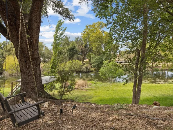 1800 Brushy Bend Dr, Round Rock, TX 78681