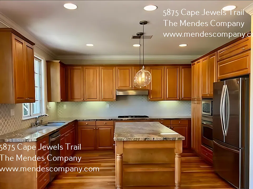 5875 Cape Jewels Trl