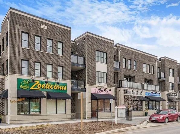 128 Burnhamthorpe Rd E, Oakville, ON L6H 0X9