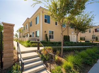 1019 W Clover Ave, Rialto, CA 92376