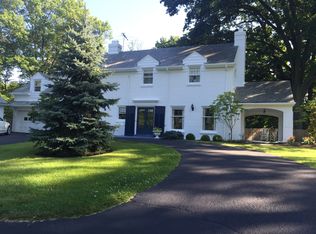 6754 Fair Oaks Dr, Cincinnati, OH 45237