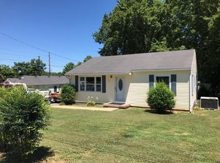208 Catalpa Dr, Hopkinsville, KY 42240