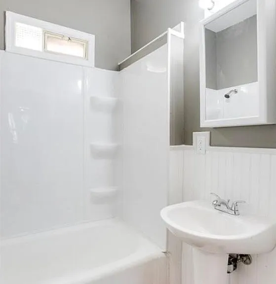 1346 Minnehaha Ave W #1 — Photo 6