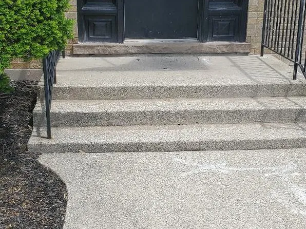 609 24th Ave APT C1s, Bellwood, IL 60104